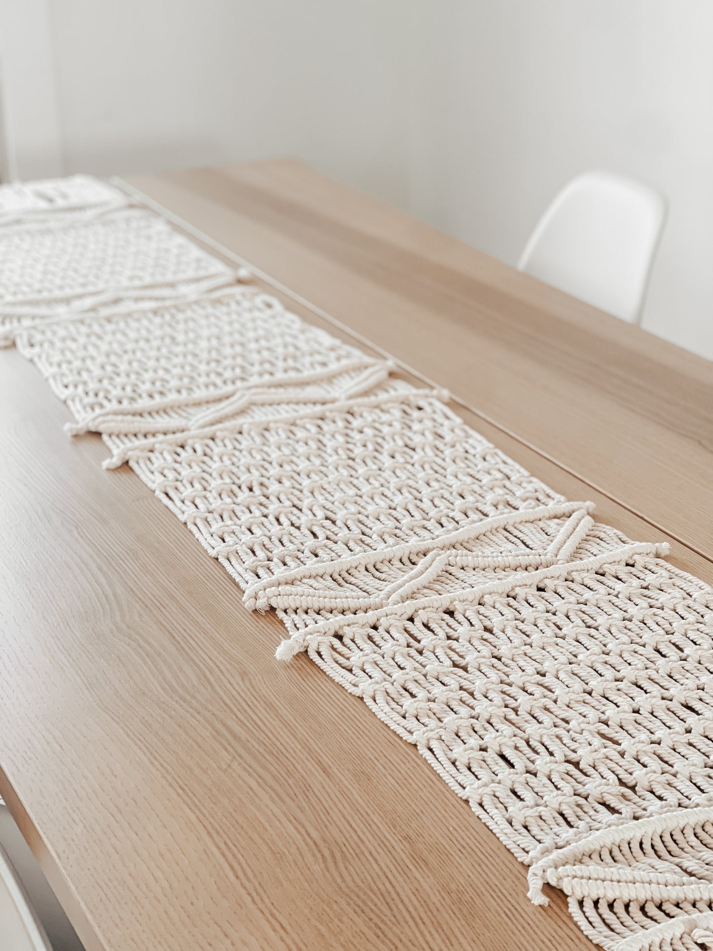 7ft Macramè Table Runner